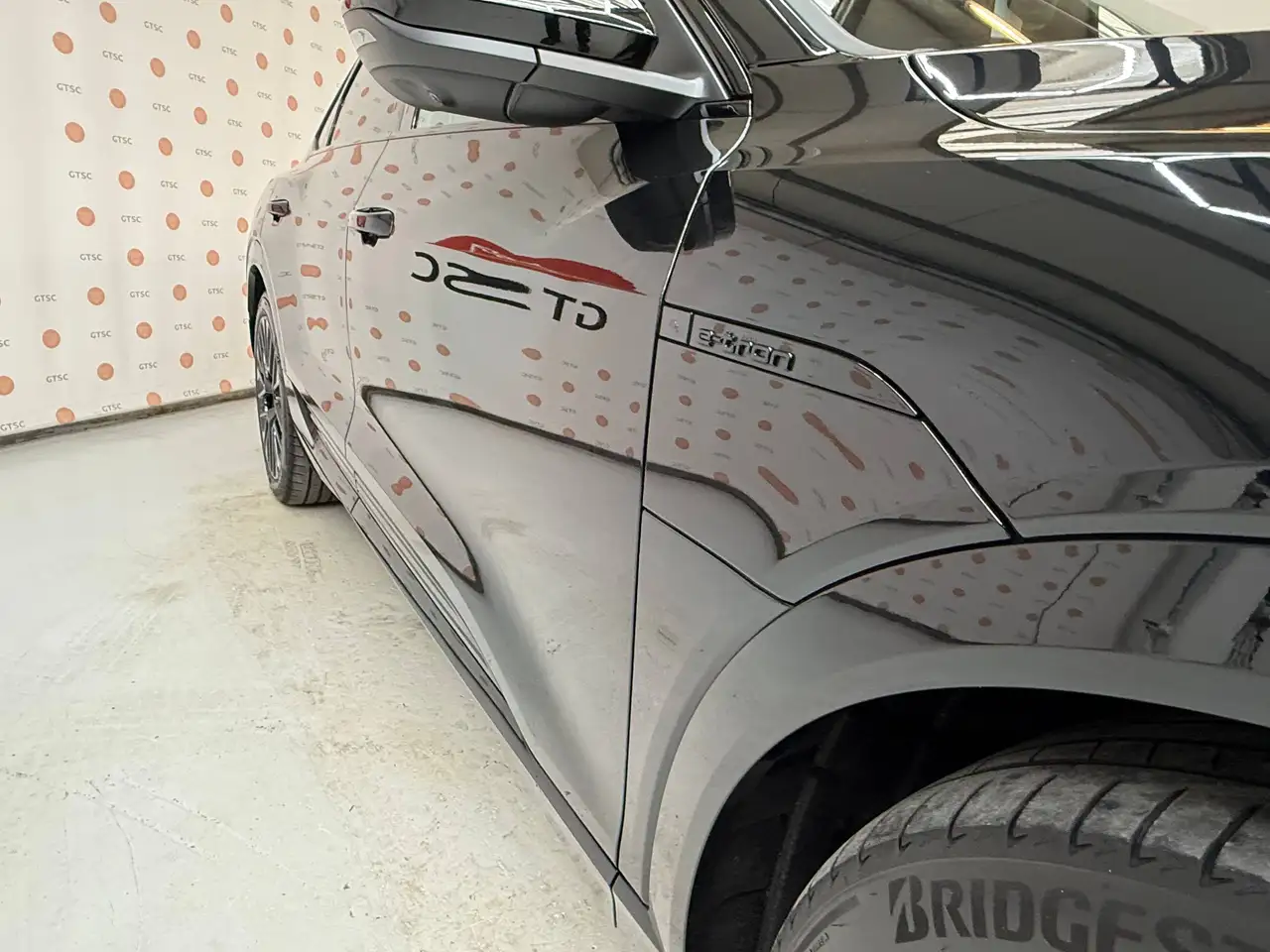 Audi Q8 7