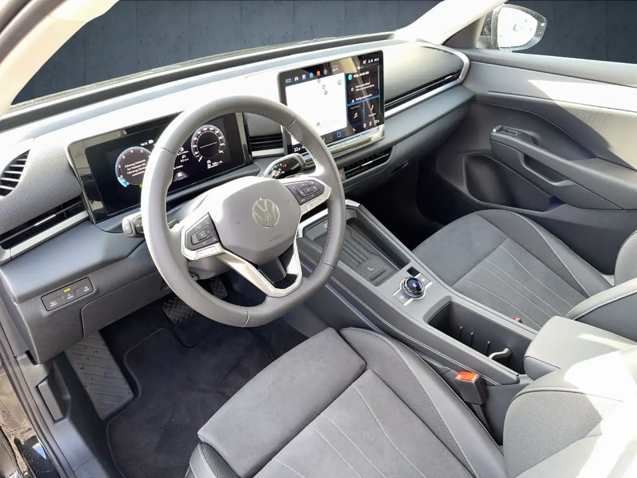Volkswagen T-Roc 9