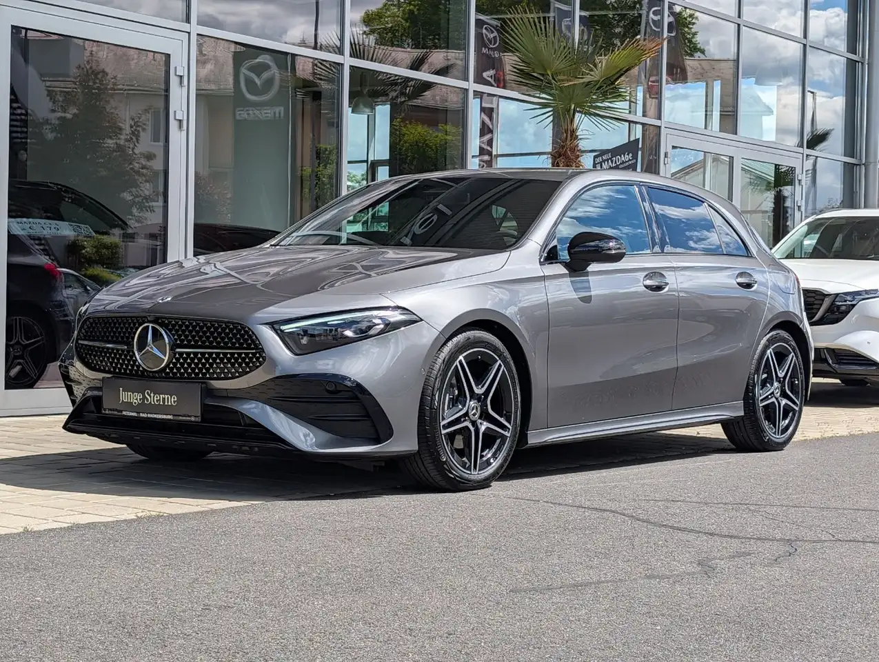 Mercedes-Benz A 180 2