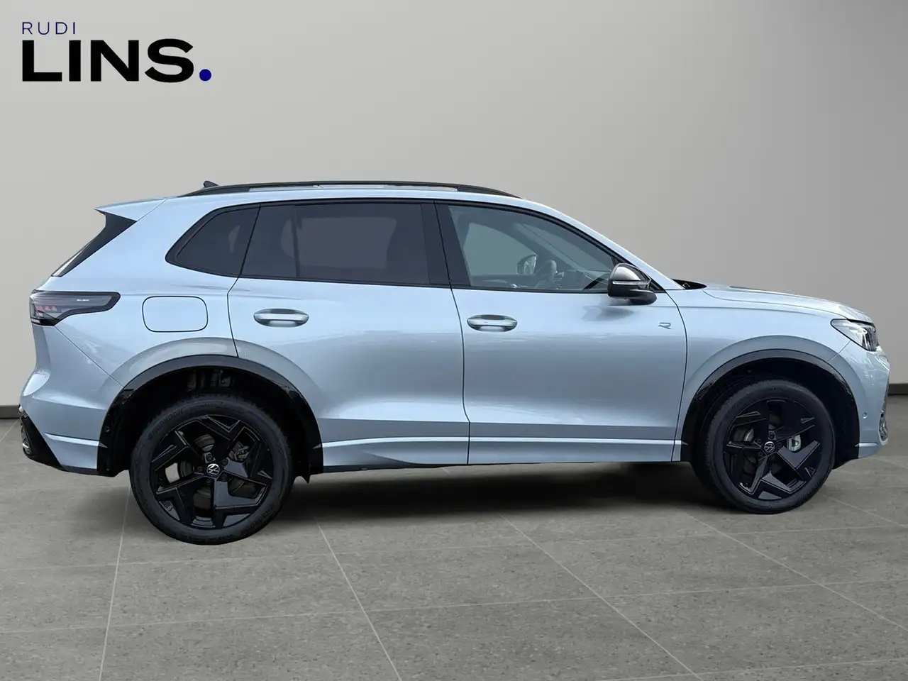 Volkswagen Tiguan 6