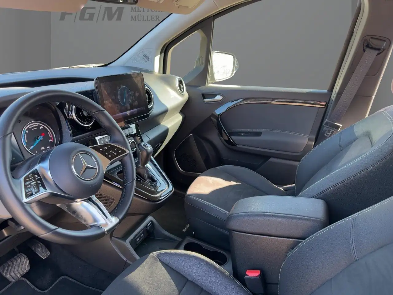 Mercedes-Benz EQT 6