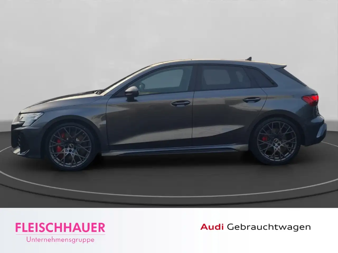 Audi RS3 4
