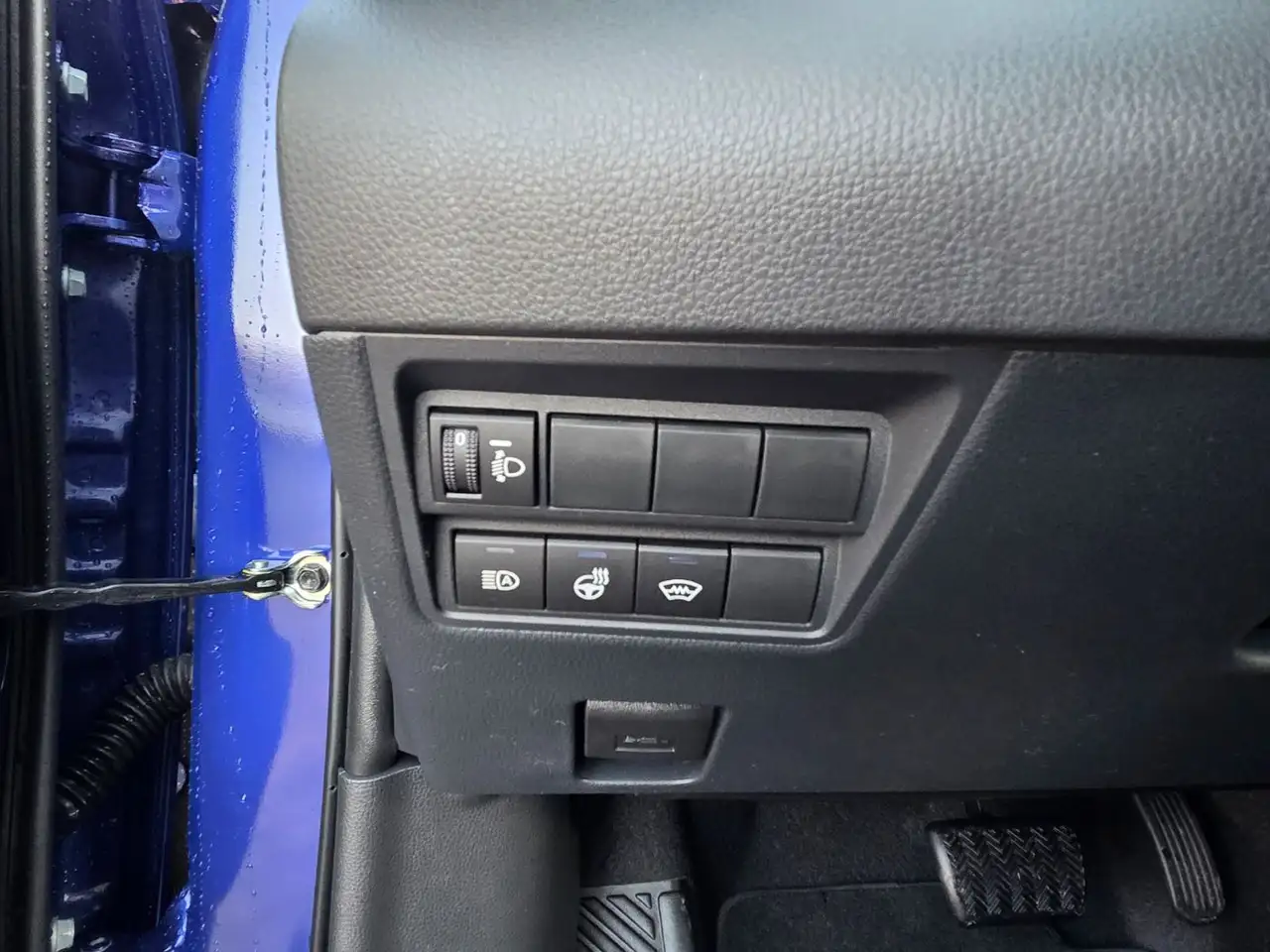 Toyota Yaris 16