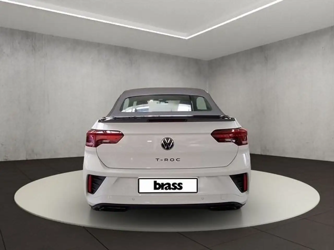 Volkswagen T-Roc 4