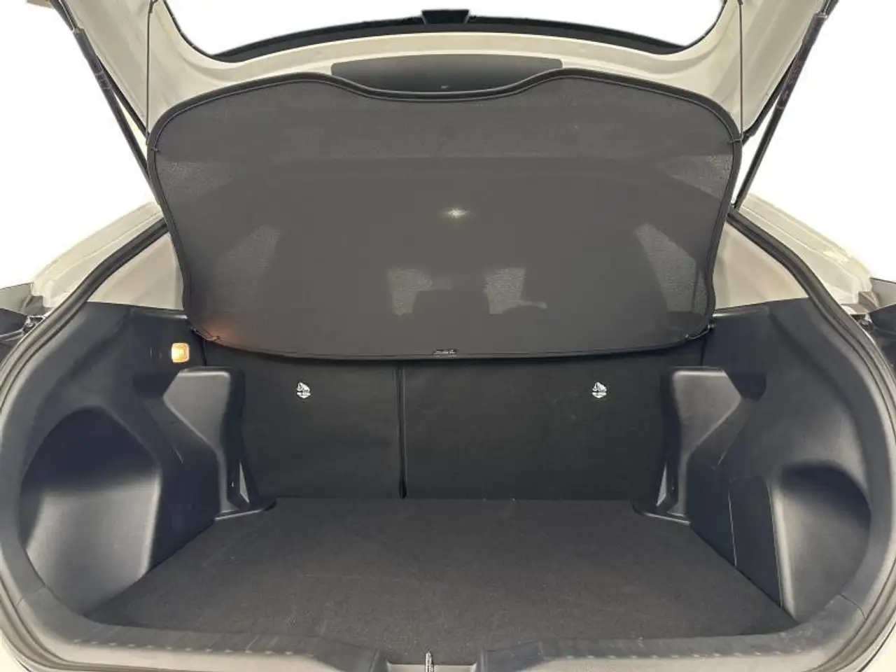 Toyota Yaris 9
