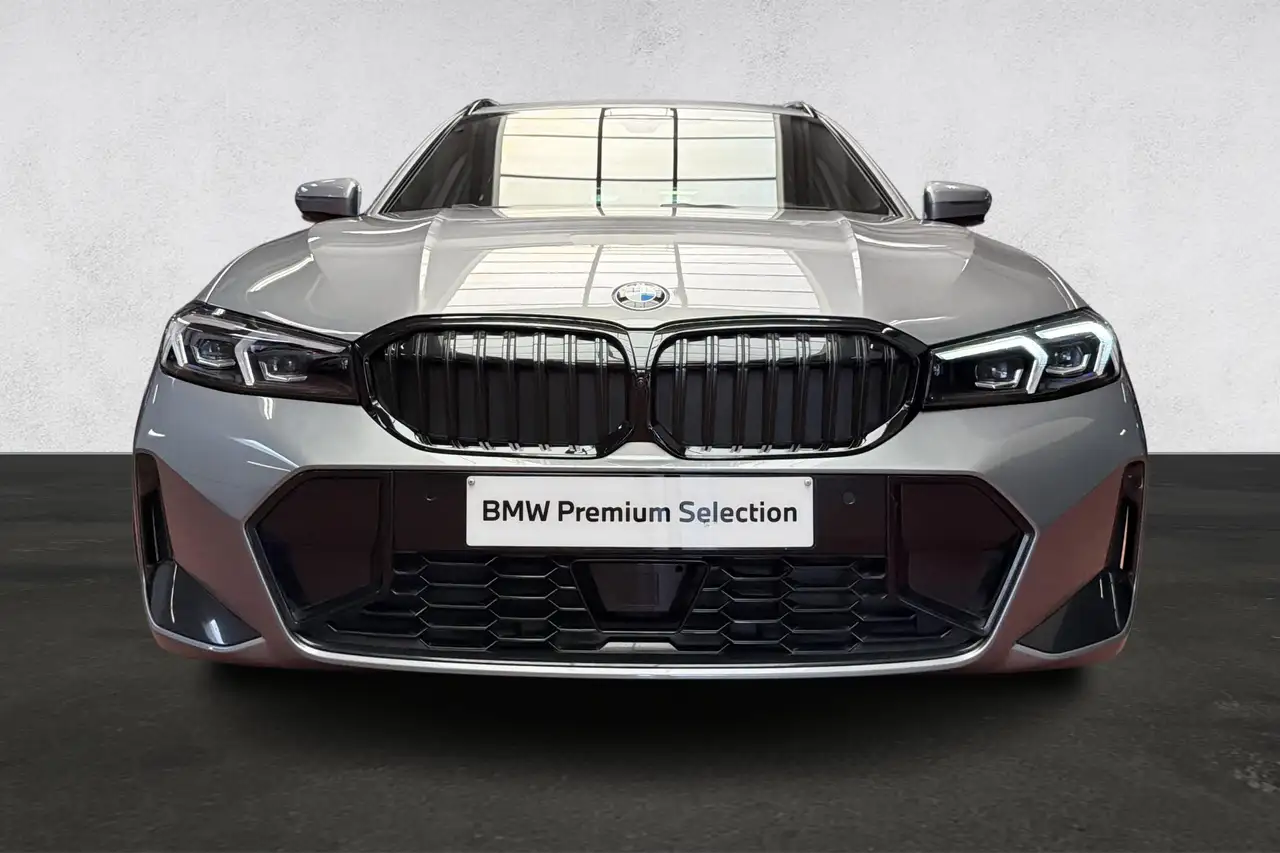 BMW 320 2