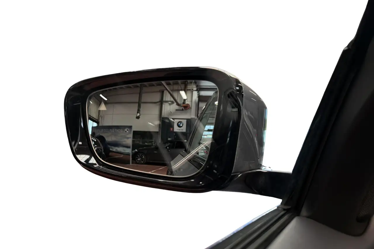 BMW 320 12