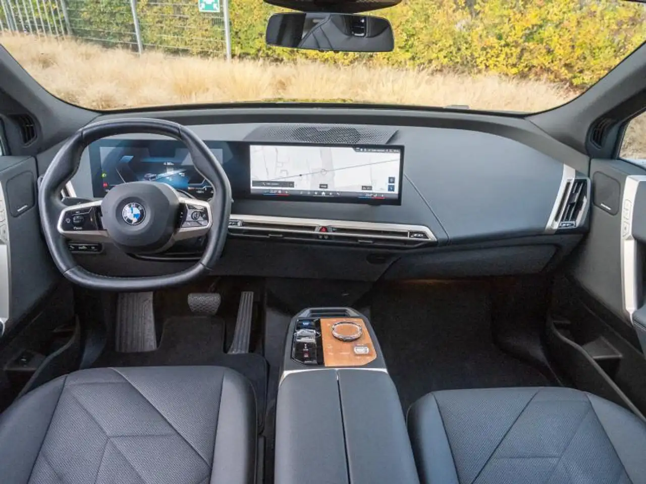 BMW iX 6