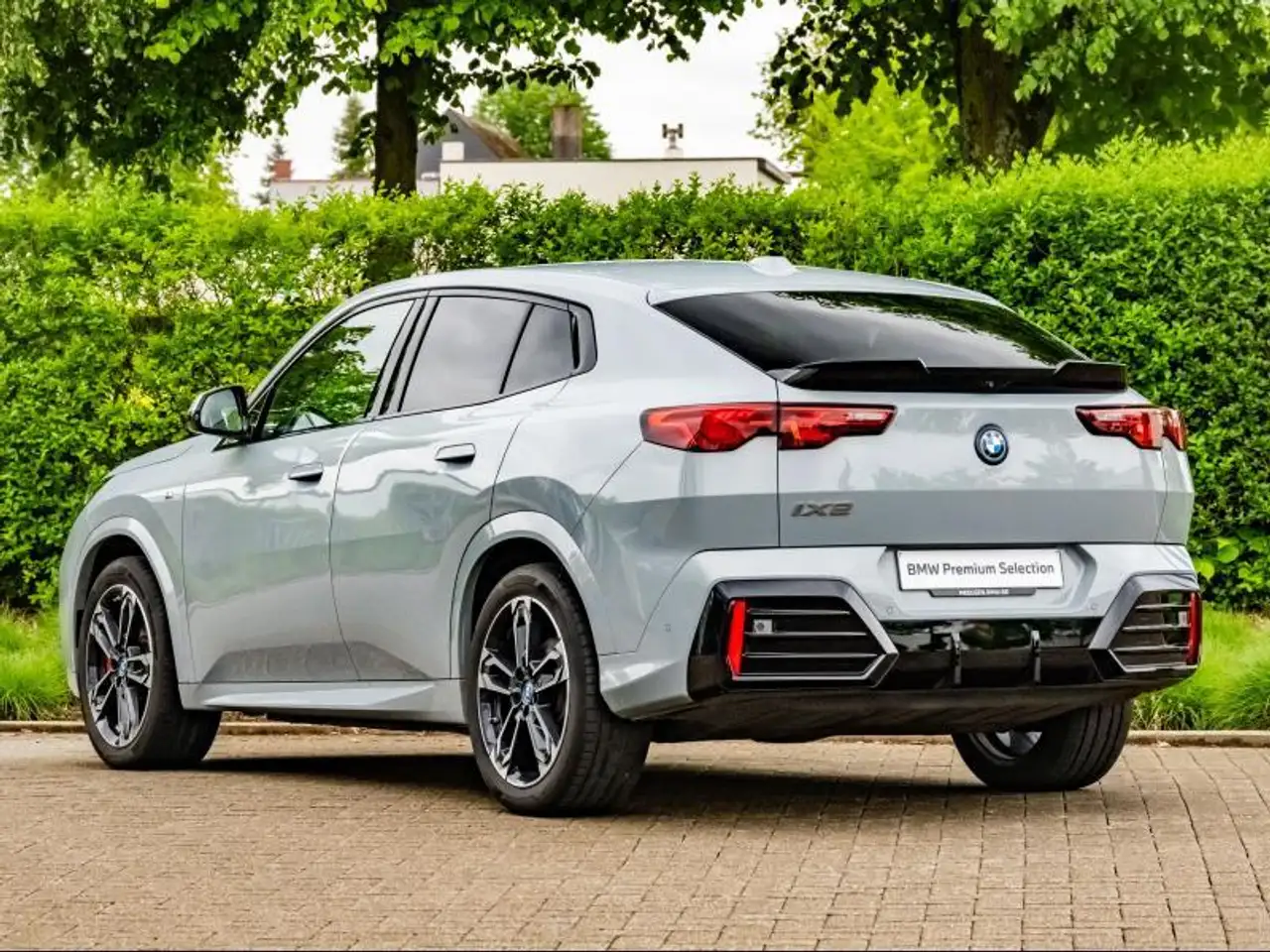 BMW iX2 5