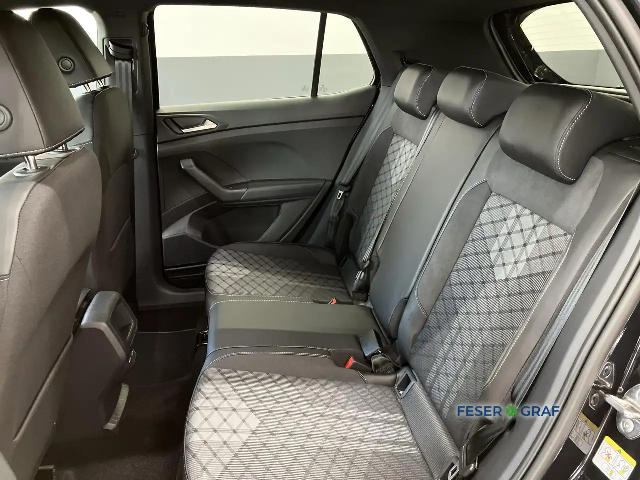 Volkswagen T-Cross 7