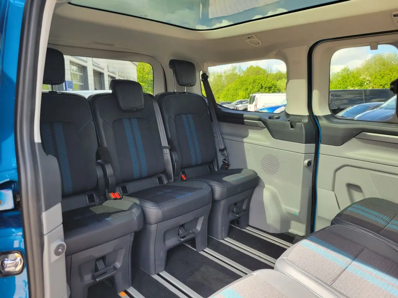 Ford Transit 16