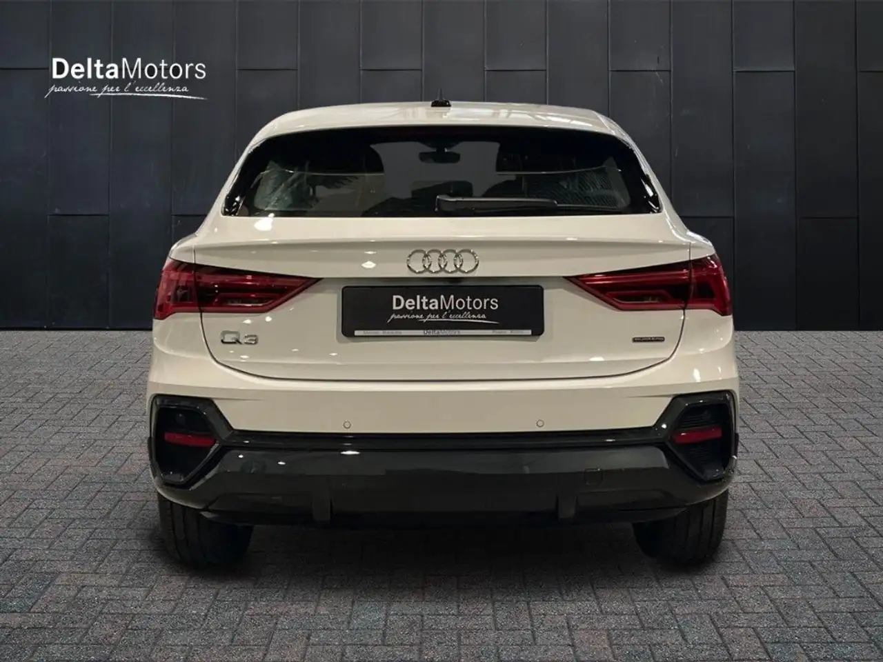 Audi Q3 2019 6