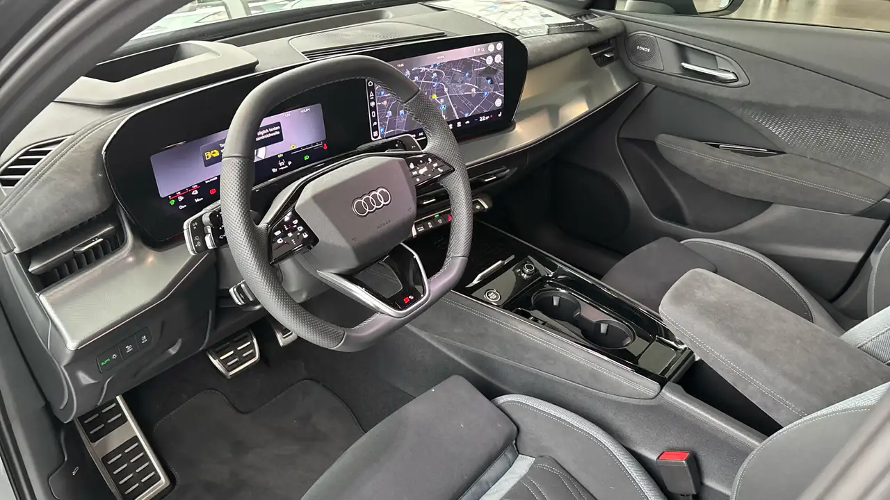 Audi Q3 9