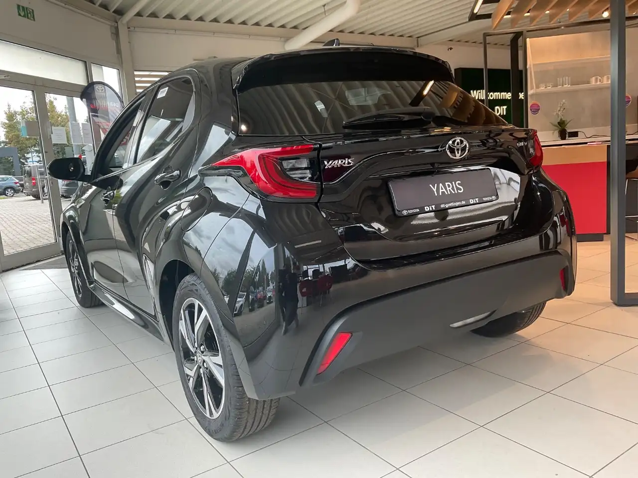 Toyota Yaris 2