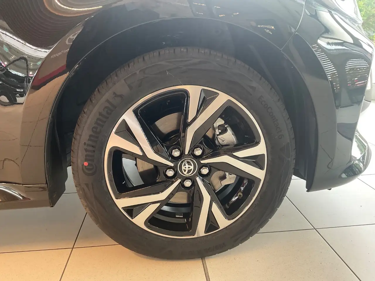 Toyota Yaris 8