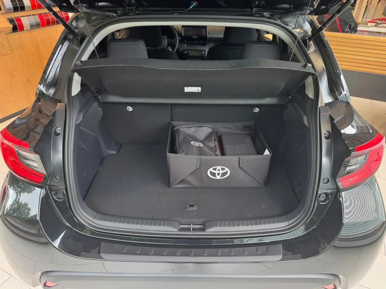 Toyota Yaris 10