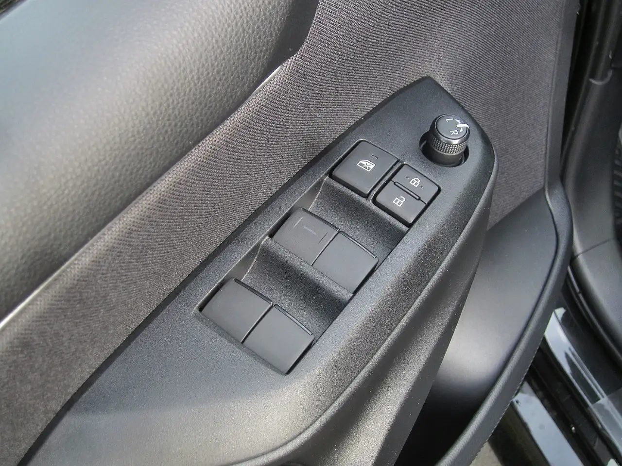Toyota Yaris 15