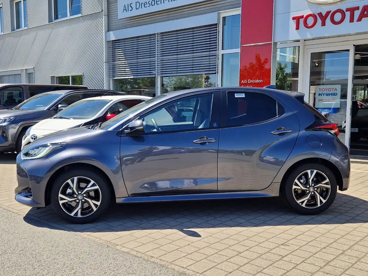 Toyota Yaris 5