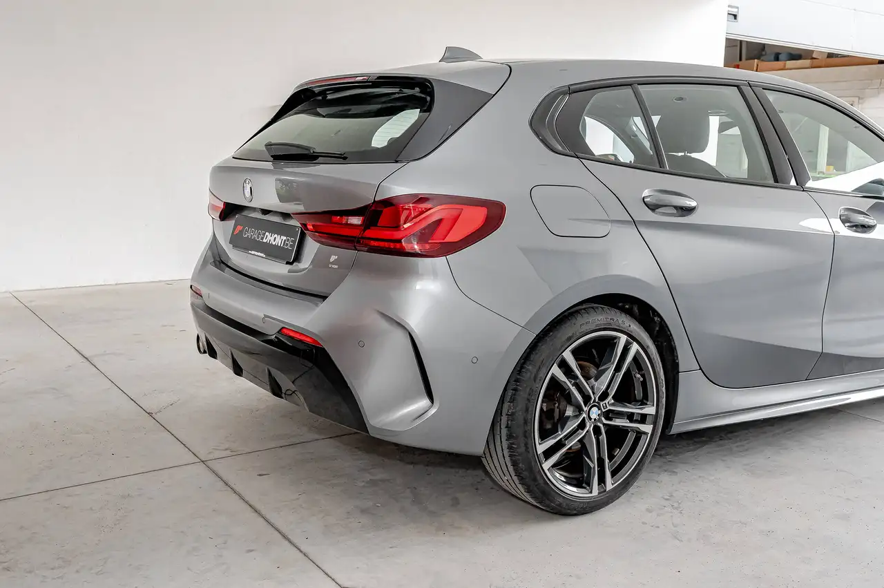 BMW 118 i 12