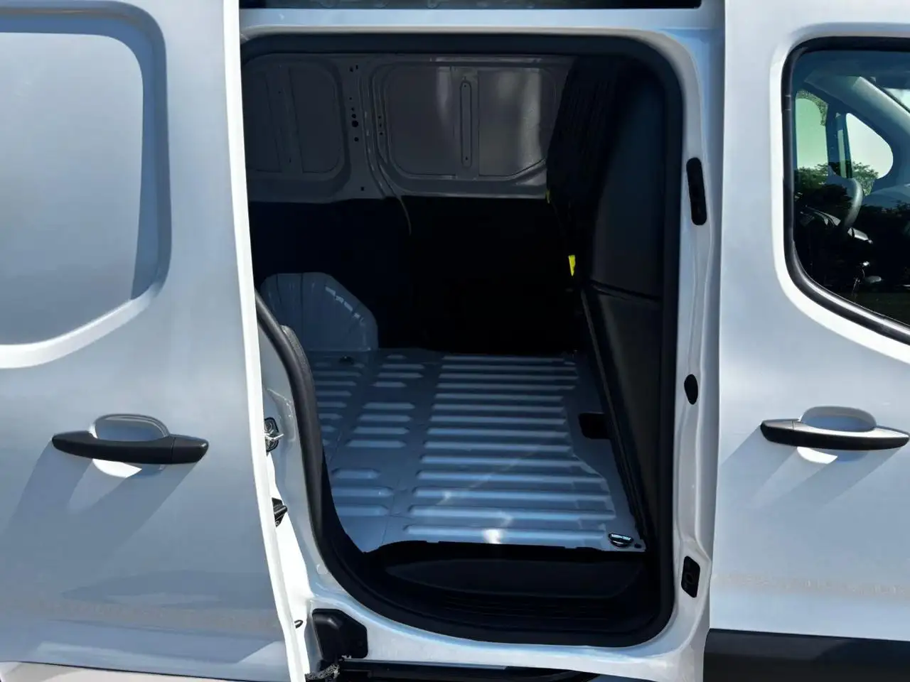Fiat E-Doblo 6