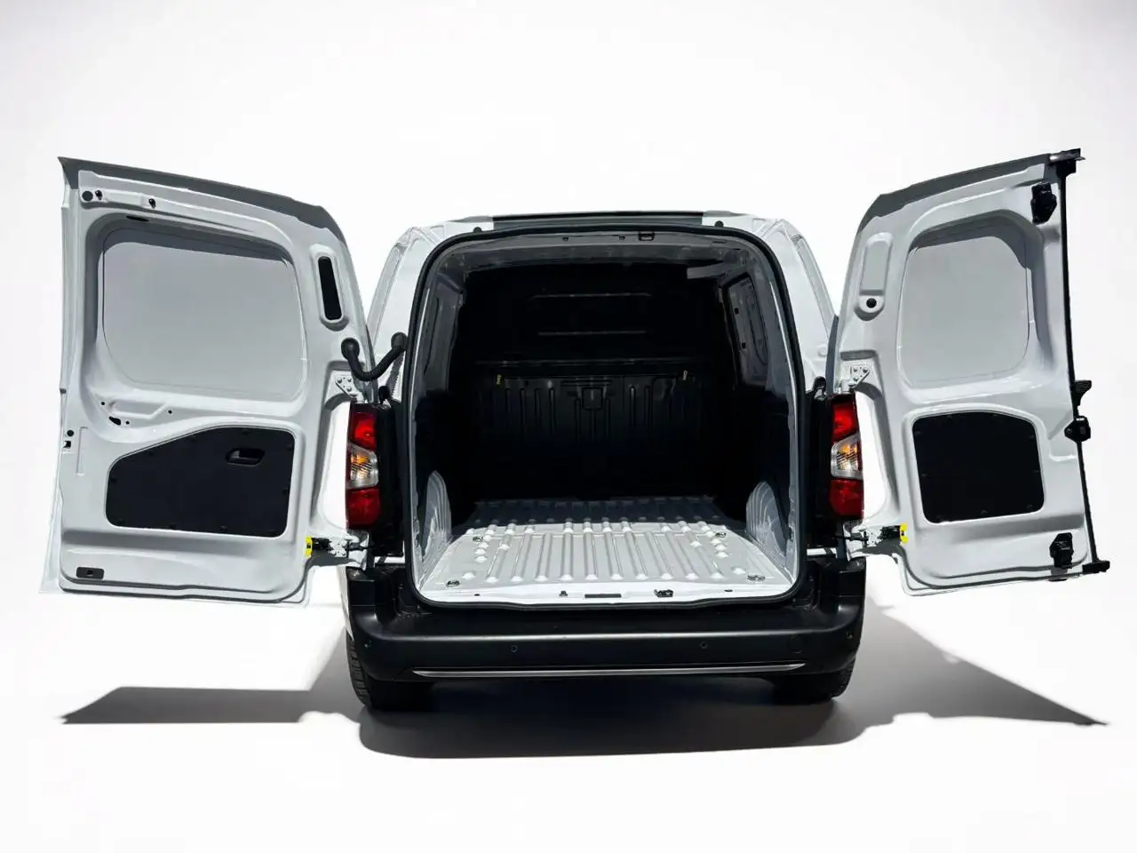 Fiat E-Doblo 9