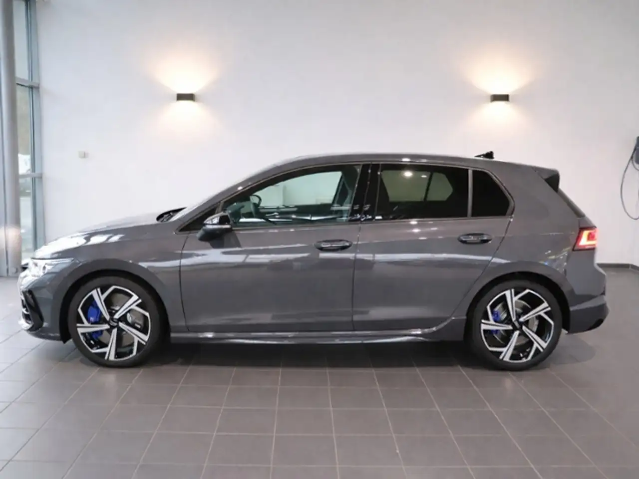 Volkswagen Golf 9