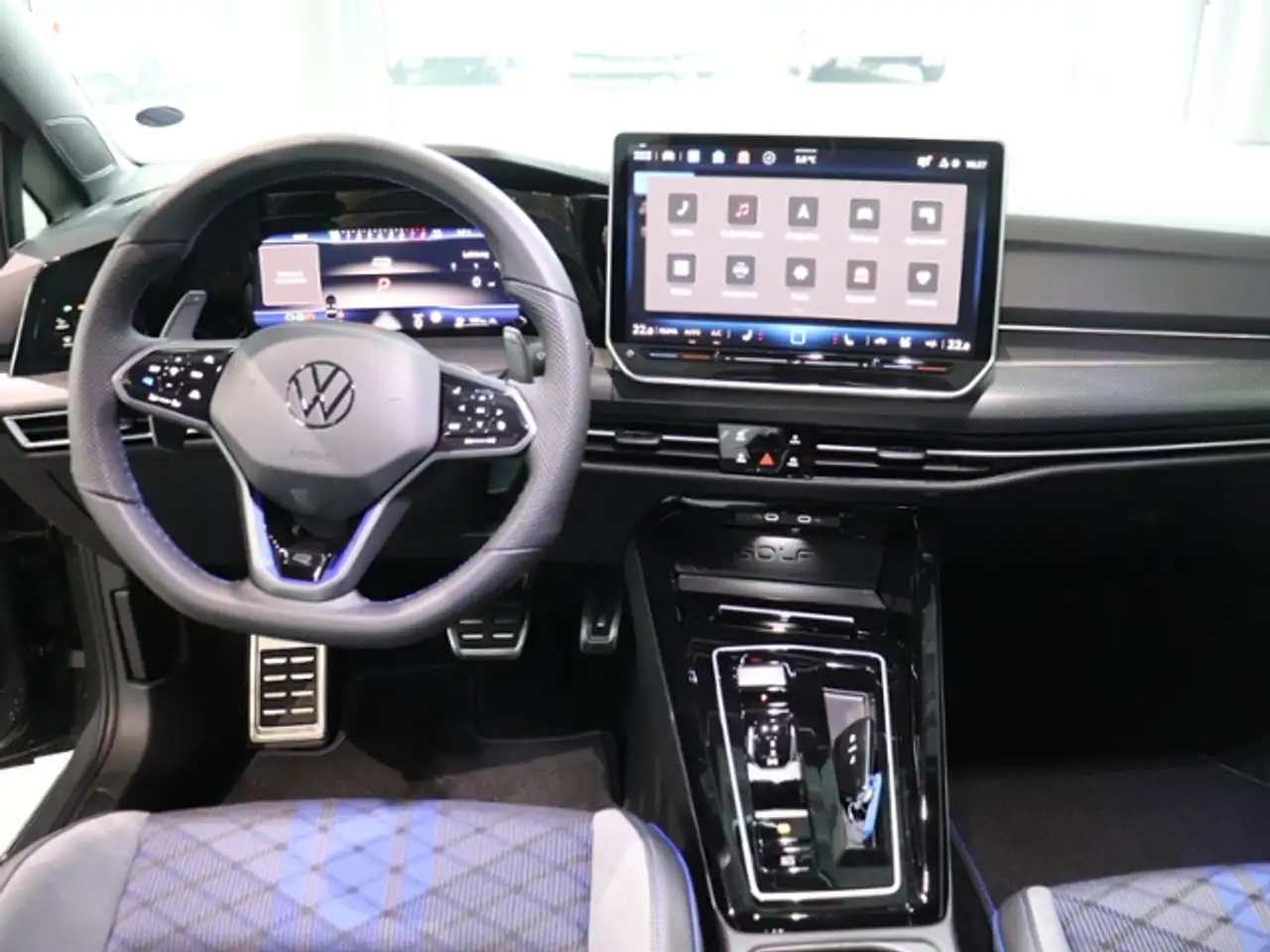 Volkswagen Golf 15