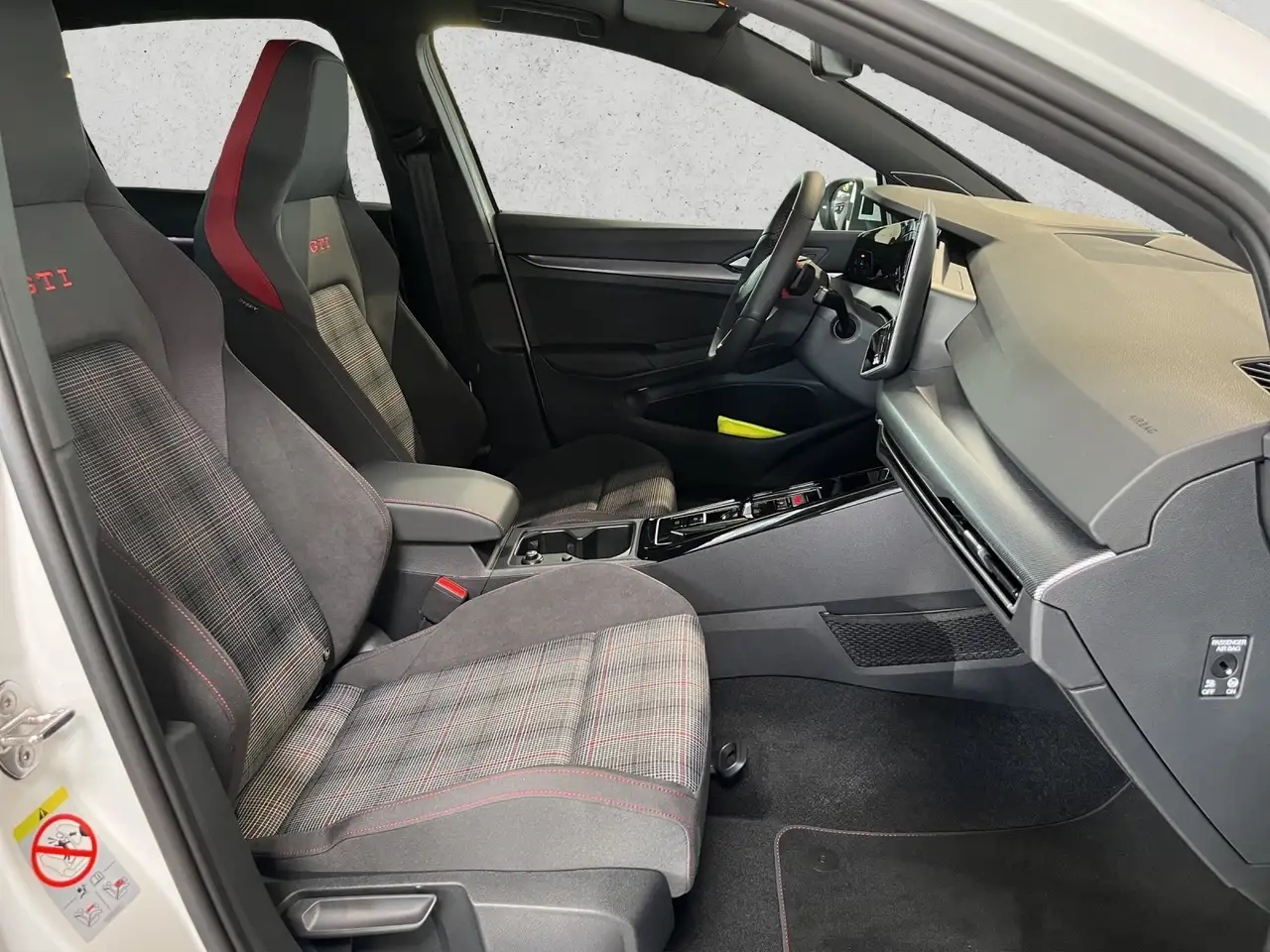 Volkswagen Golf VIII 12