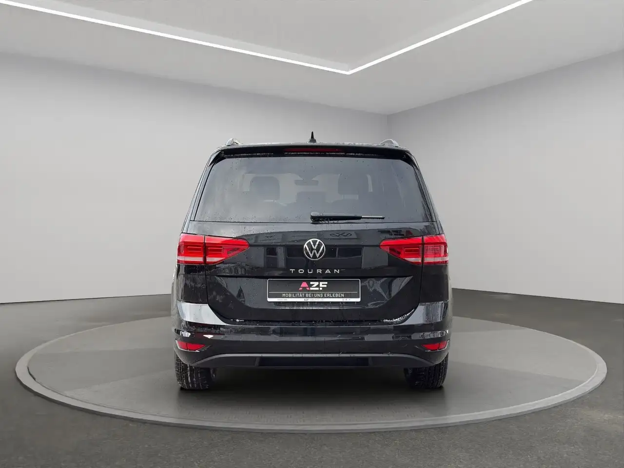 Volkswagen Touran 7