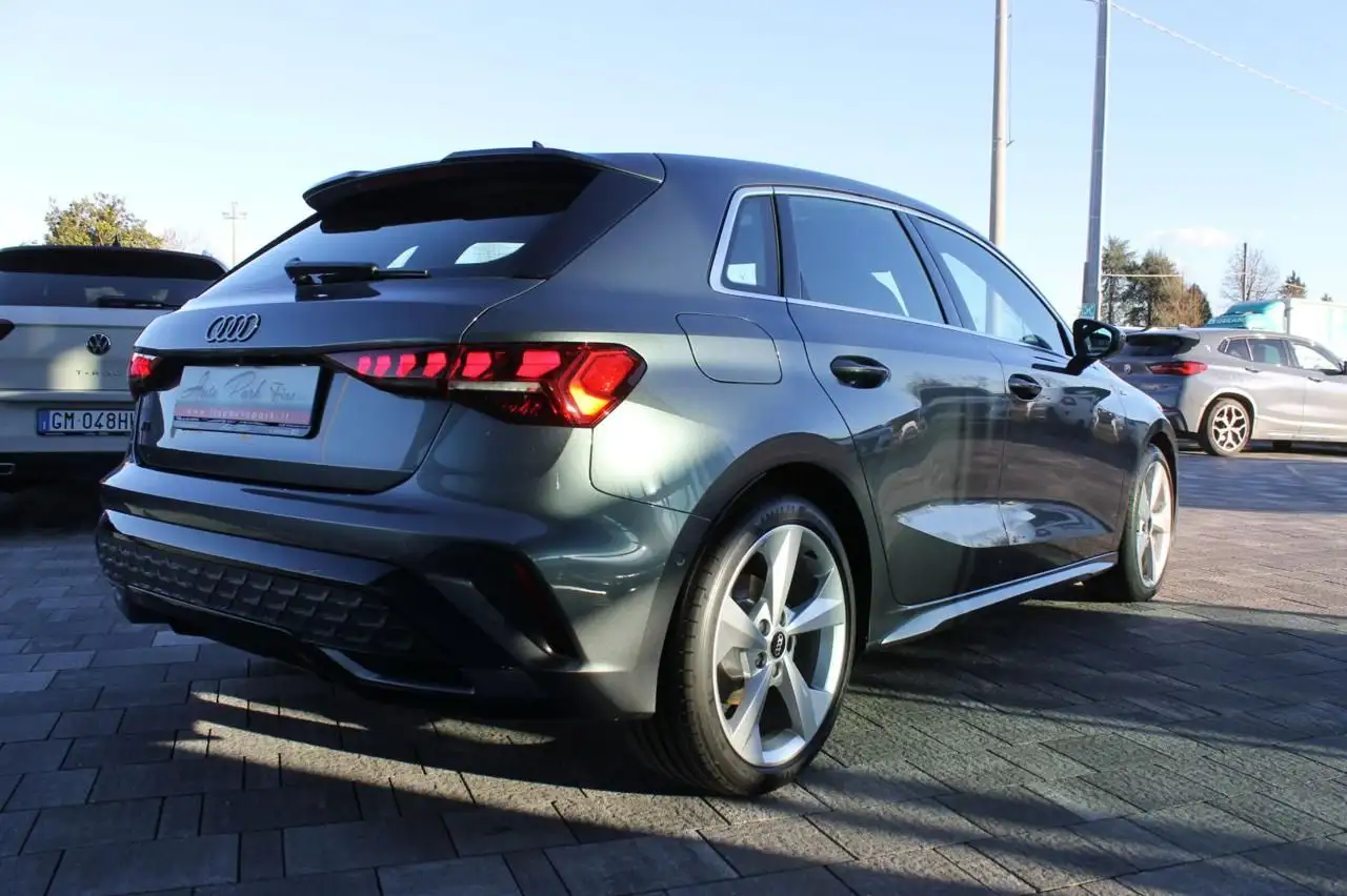 Audi A3 4