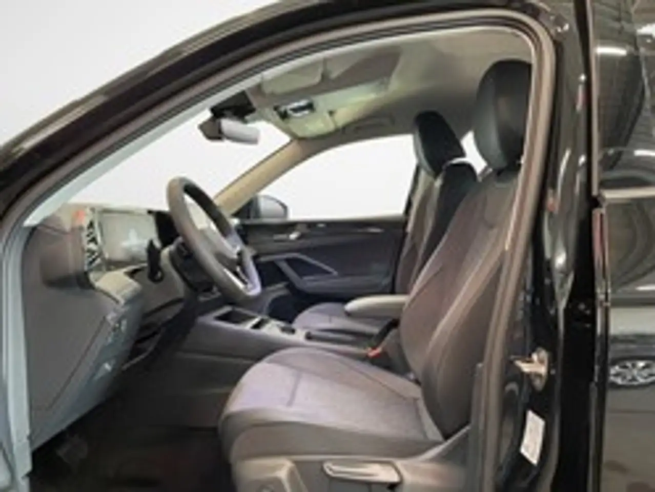 Volkswagen Tiguan 8