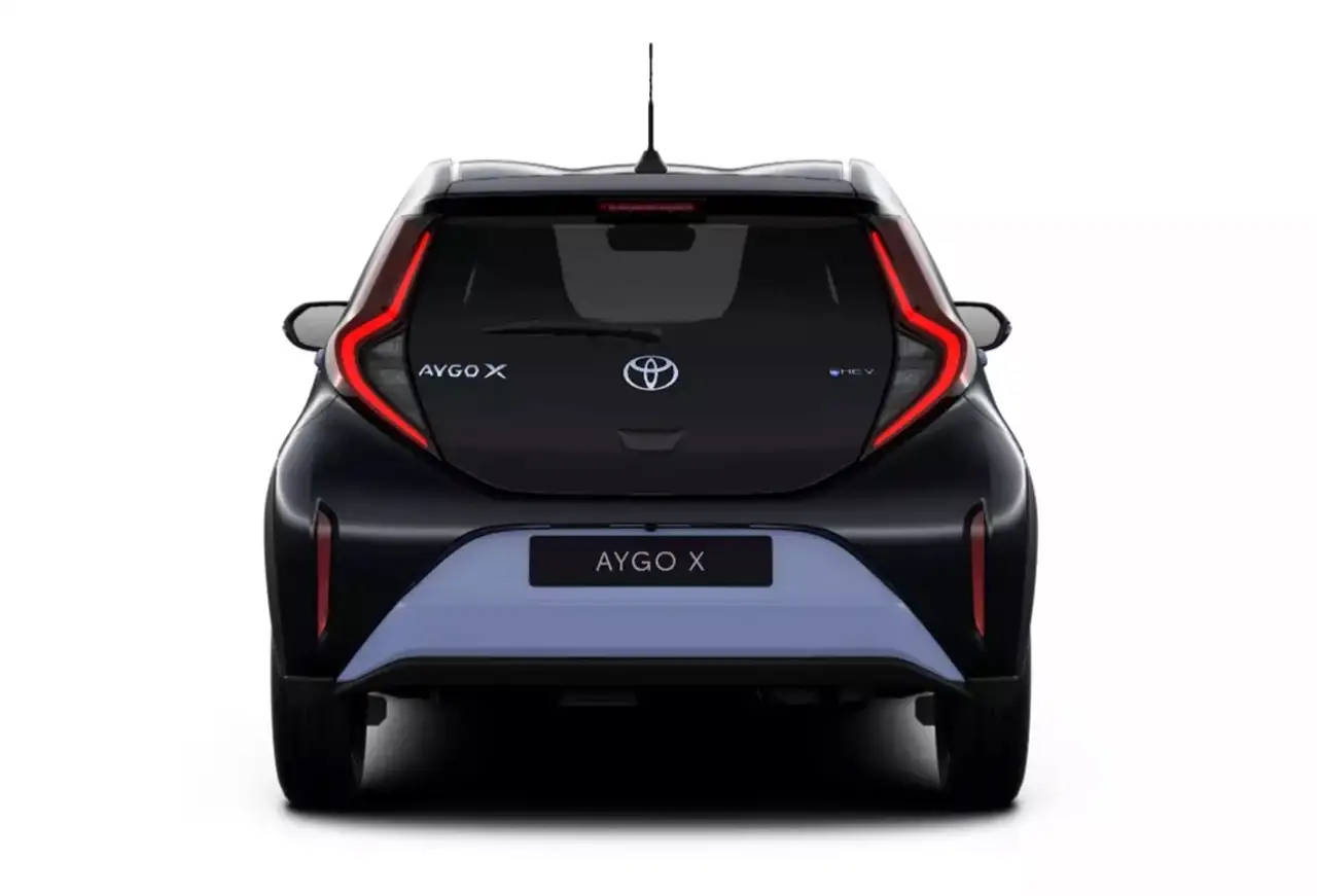 Toyota Aygo X 5