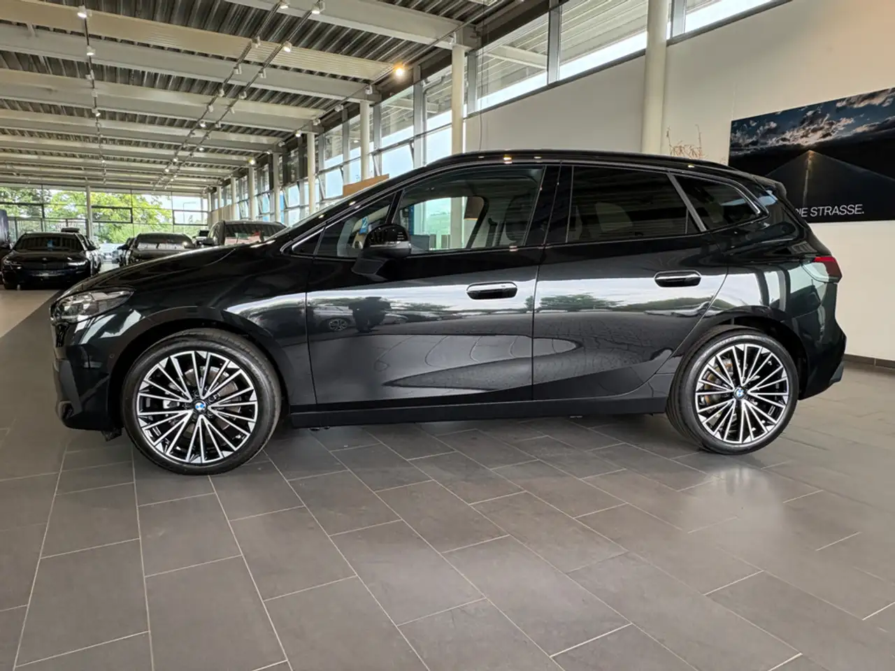 BMW 218 i 4