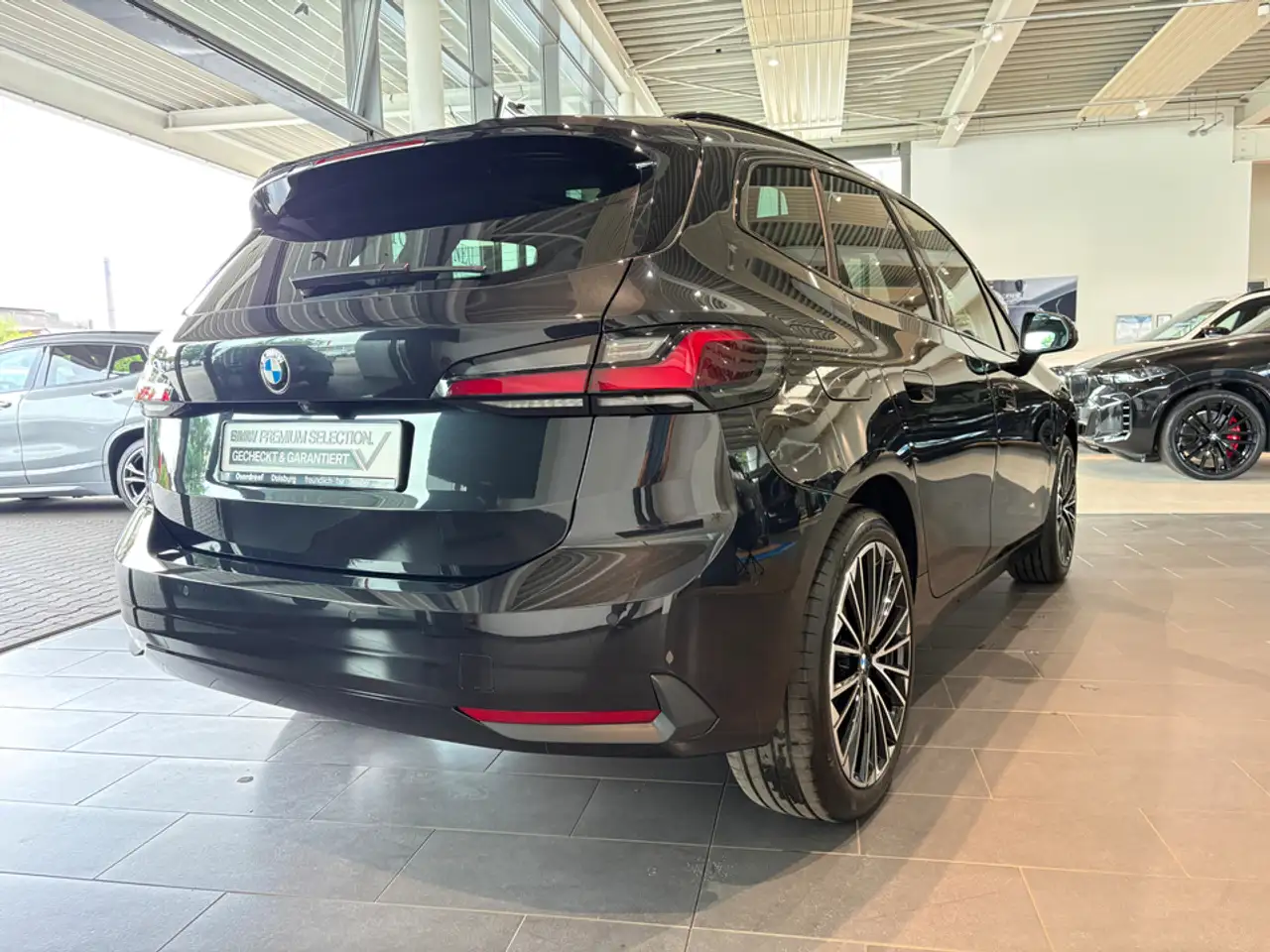 BMW 218 i 6