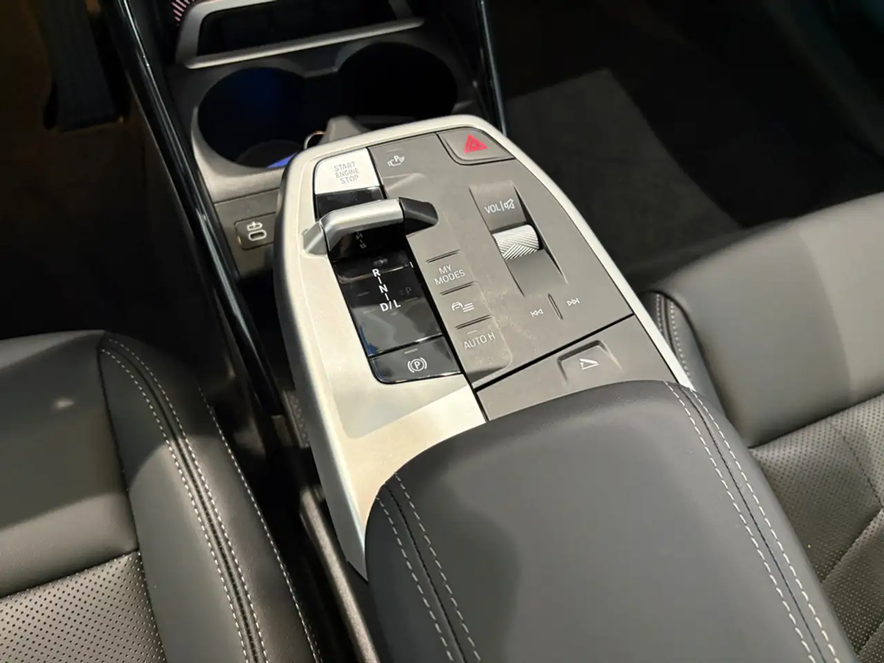 BMW 218 i 16