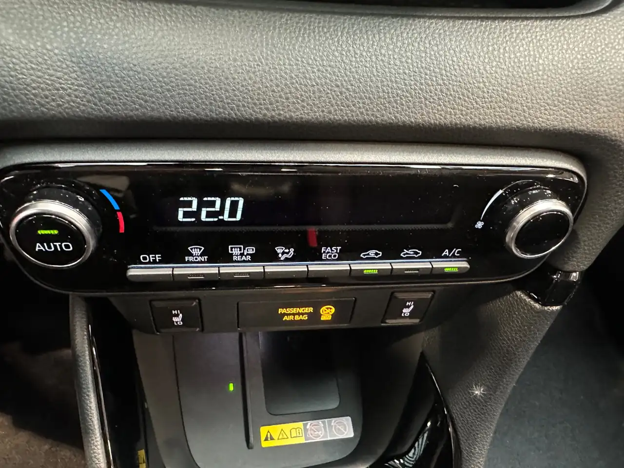 Toyota Yaris 16