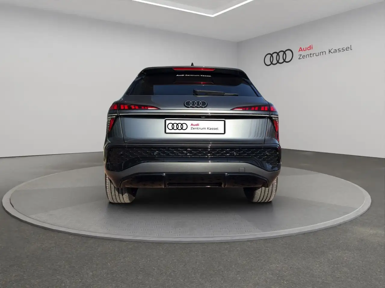 Audi Q3 4