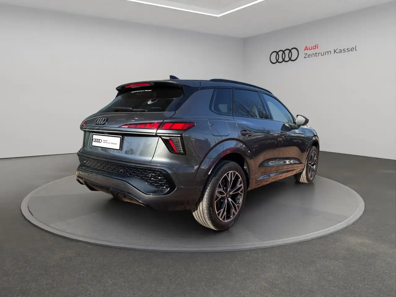 Audi Q3 5