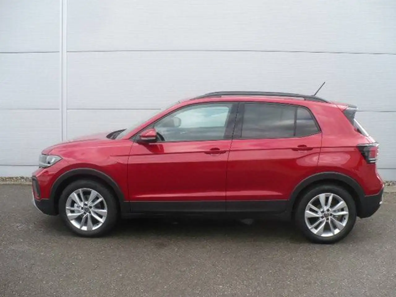Volkswagen T-Cross 2