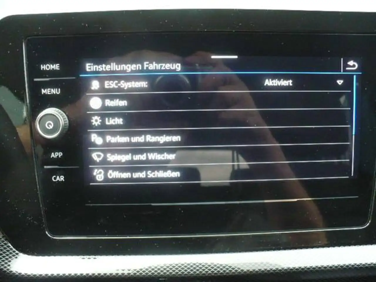 Volkswagen T-Cross 13