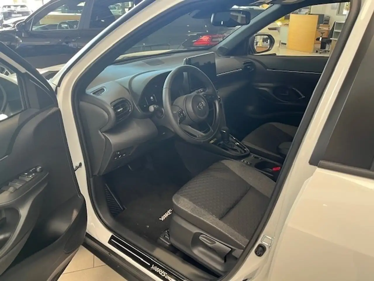 Toyota Yaris 7