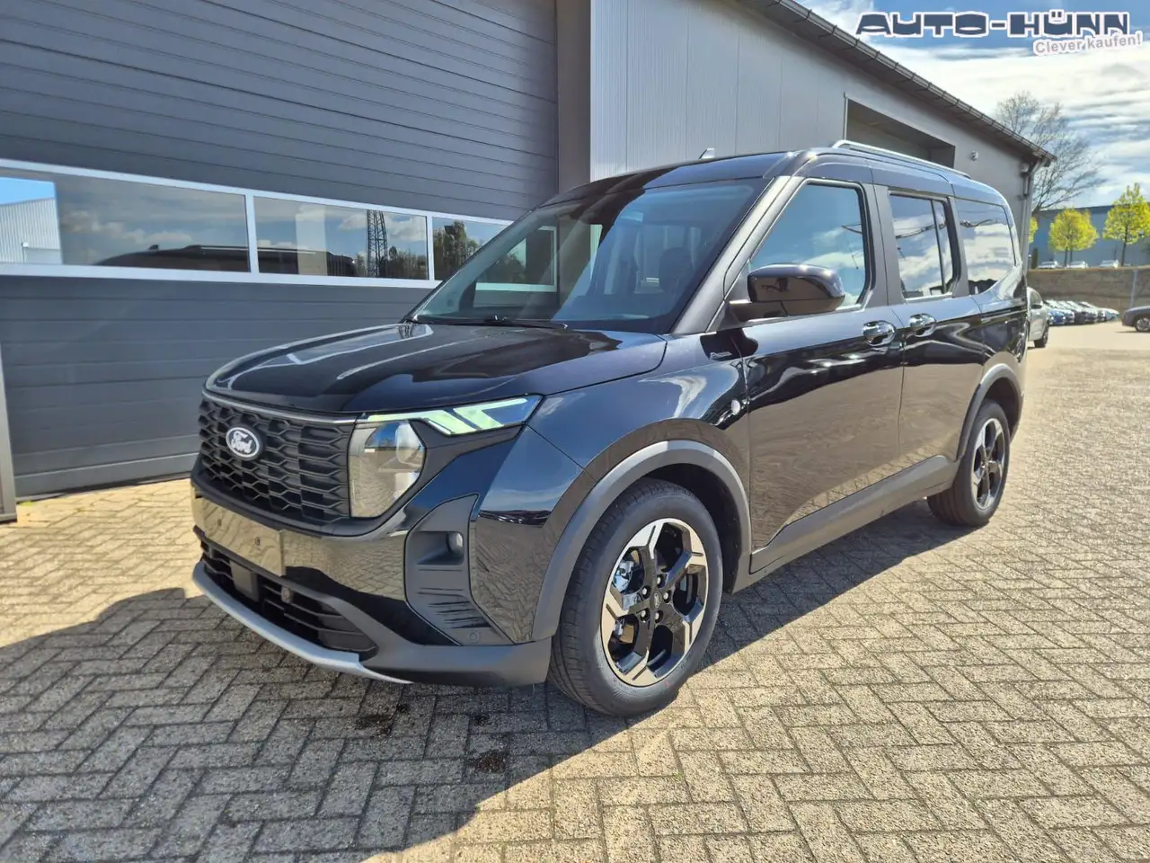 Ford Tourneo 8