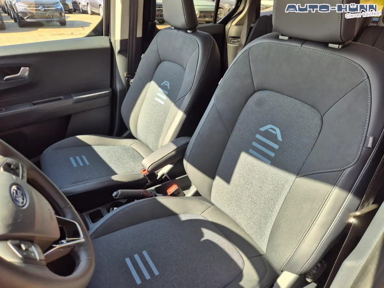 Ford Tourneo 11