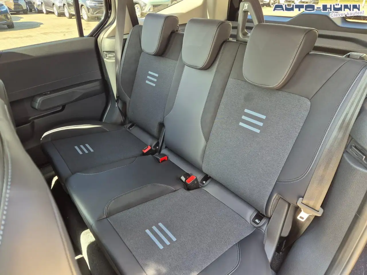 Ford Tourneo 12