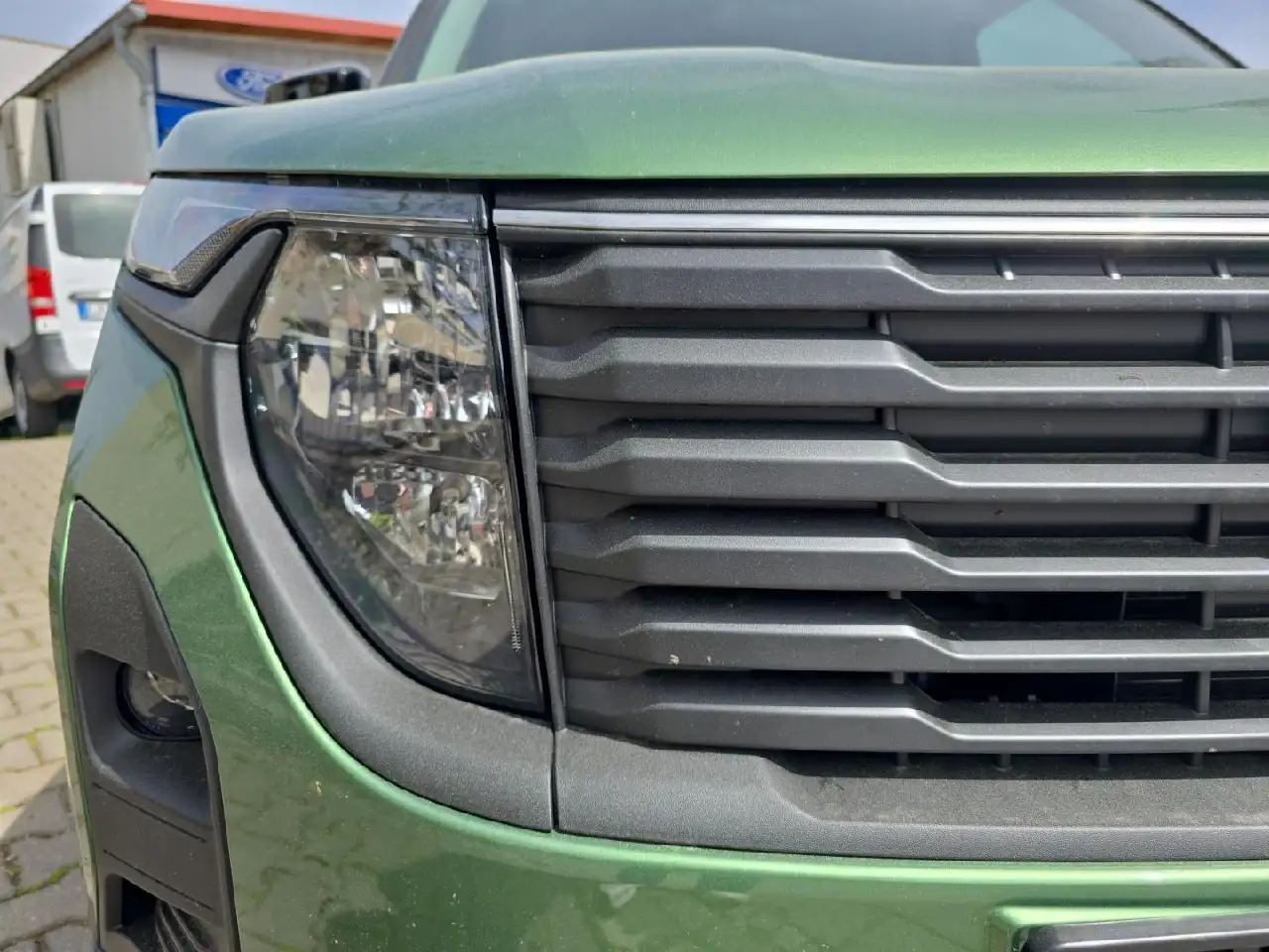 Ford Tourneo 8