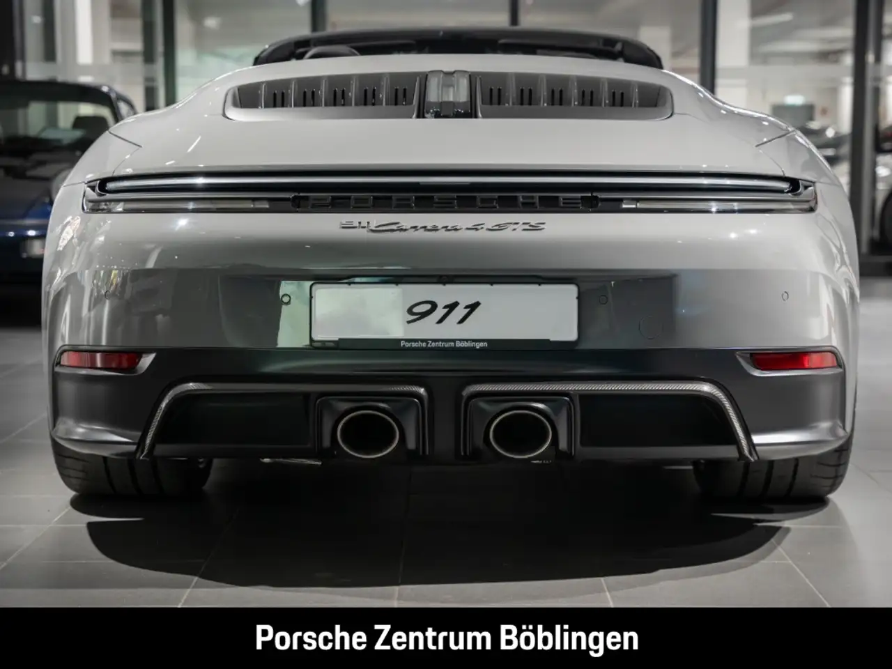 Porsche 992 911 13