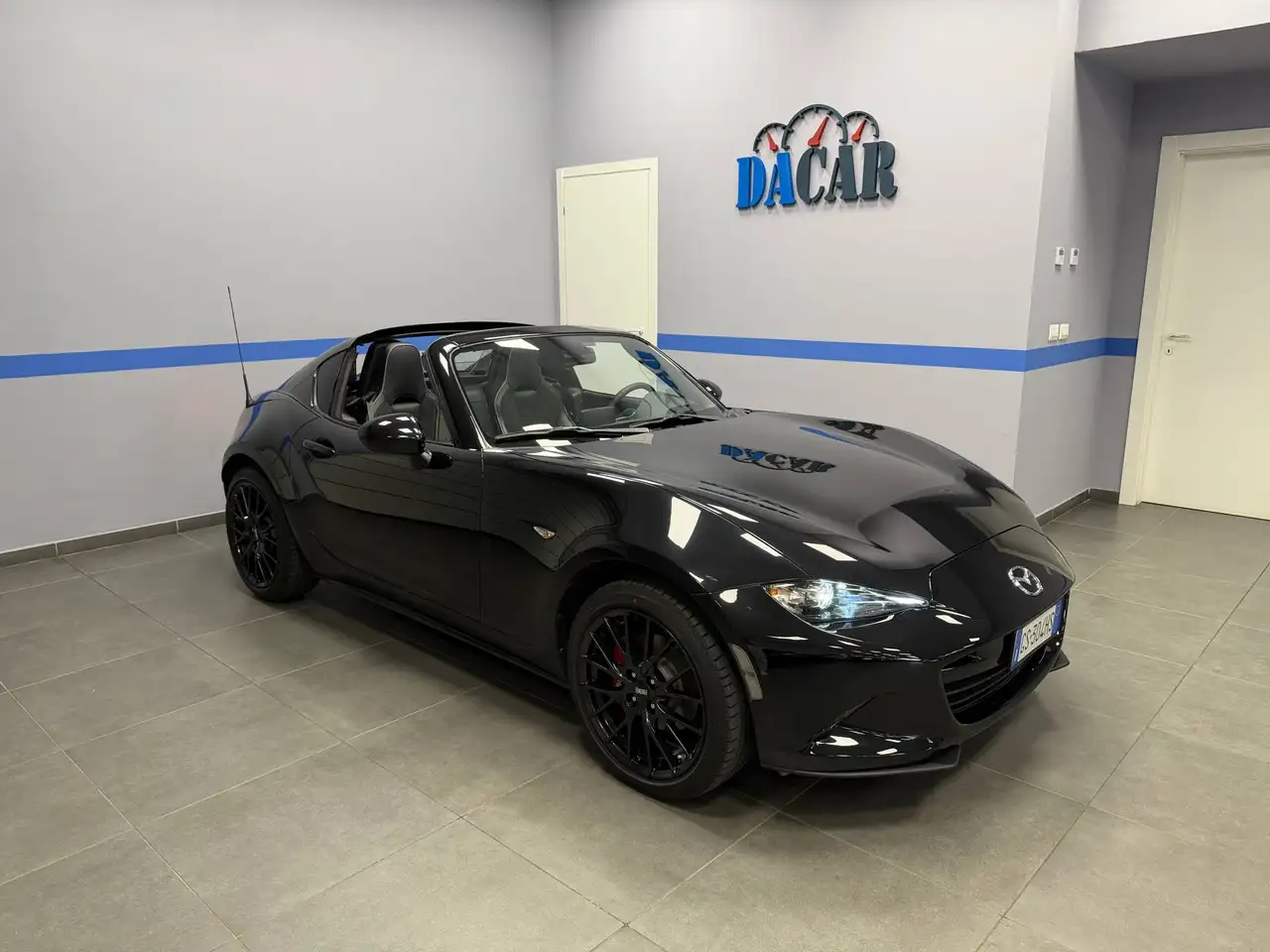 Mazda MX-5 4