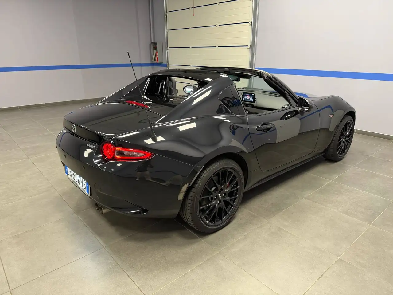 Mazda MX-5 9