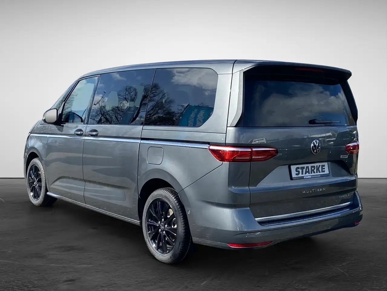 Volkswagen T7 Multivan 5