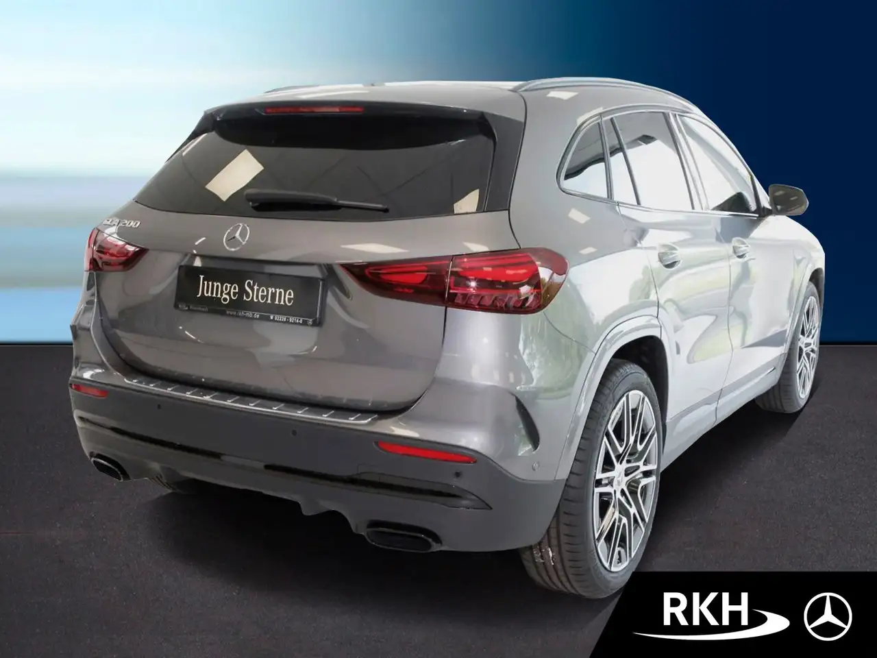 Mercedes-Benz GLA 200 3